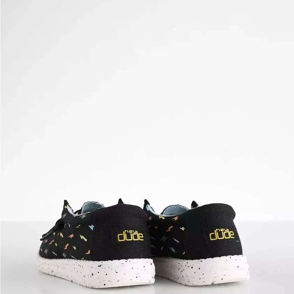 Hey Dude Black Flash‎ Youth Size 3 NEW